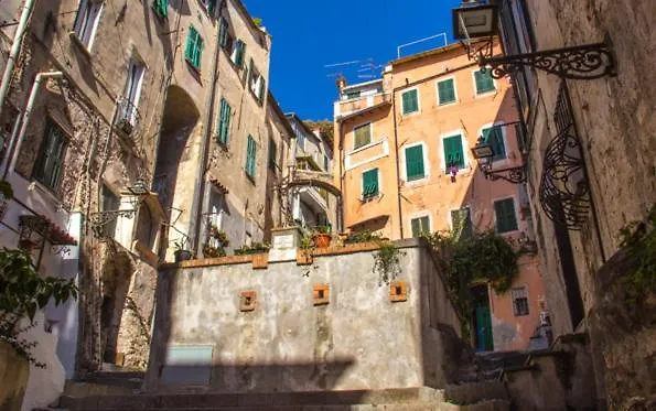 Blue Iris Home Sanremo Holiday home